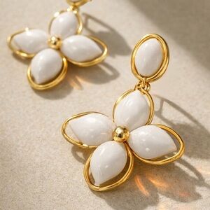 Elegant Gold and White Floral Earrings